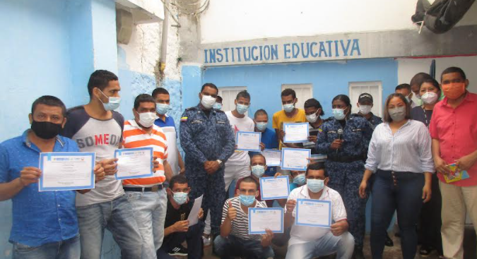 20 privados de la libertad culminan exitosamente el Ciclo de Alfabetización I en el EPMSC de Riohacha